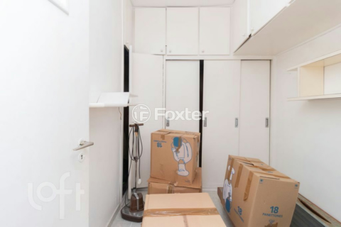 Image 34 - 876351