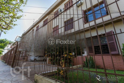 Image 34 - 876367
