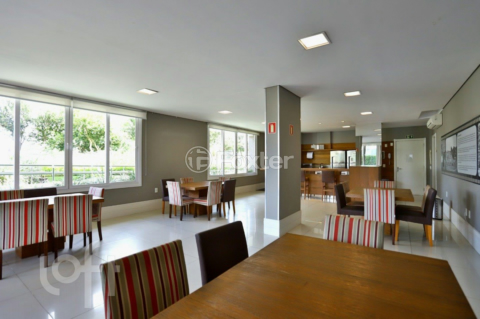 Image 36 - 876474