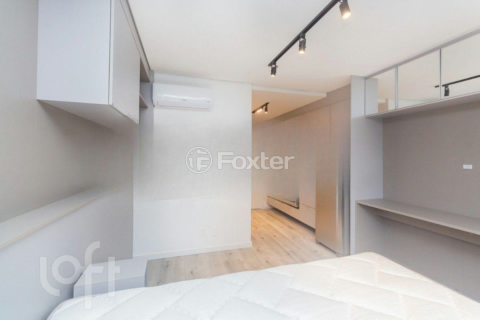 Image 7 - 876486