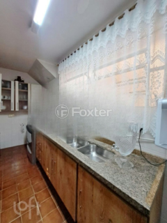 Image 22 - 876533