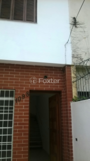 Image 23 - 876561