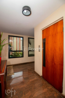 Image 78 - 876566