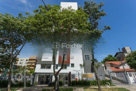 Image 21 - 876637