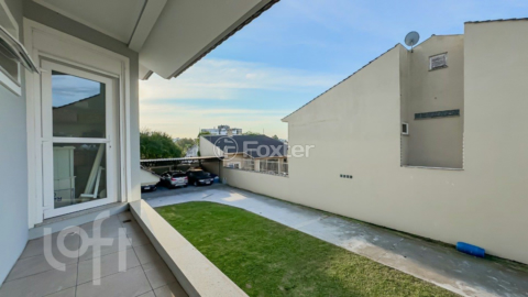 Image 32 - 876860