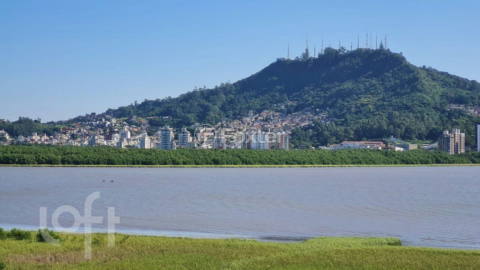 Image 29 - 877151