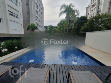 Image 33 - 877395