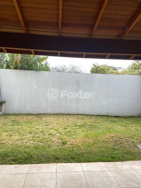 Image 22 - 877491