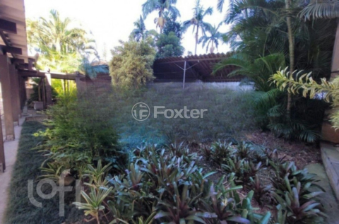 Image 41 - 877573