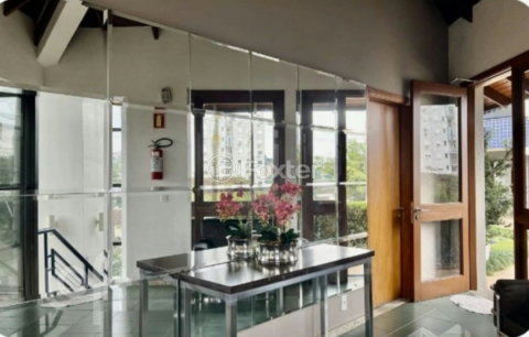 Image 37 - 877622