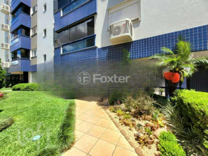 Image 31 - 877622