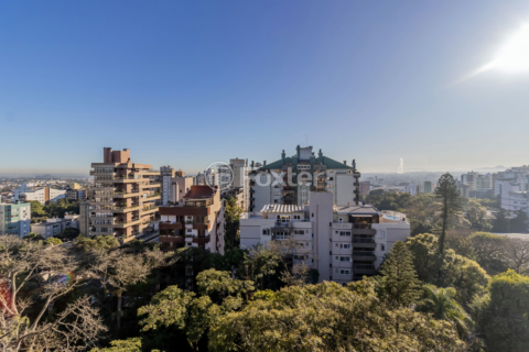 Image 26 - 877629