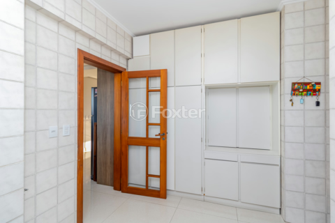 Image 60 - 877629