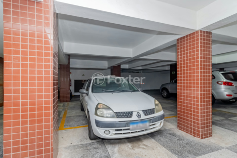 Image 74 - 877629