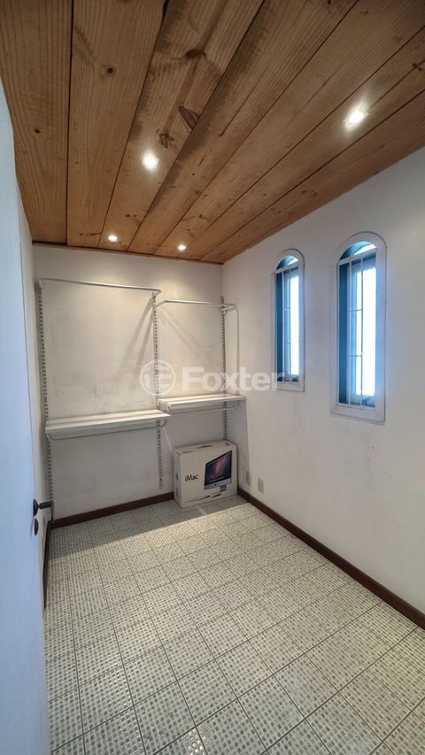Image 39 - 877664