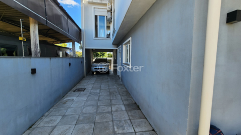 Image 41 - 877766
