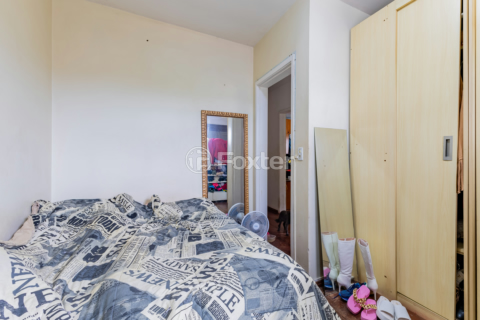 Image 35 - 878431