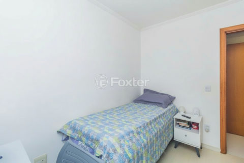Image 7 - 878701