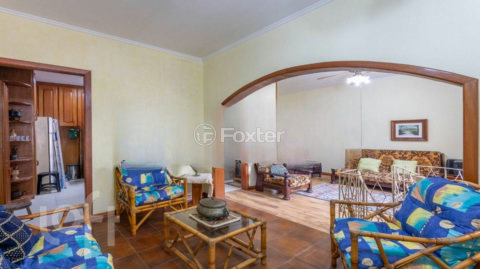 Image 36 - 878958