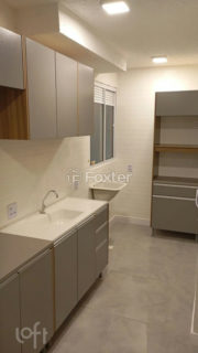 Image 1 - 879023