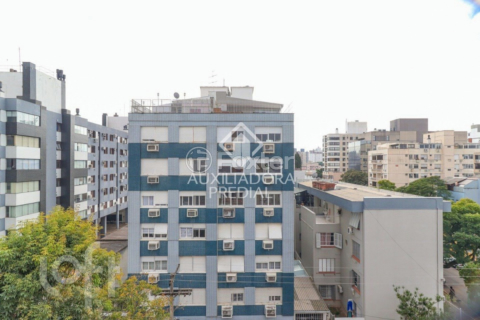 Image 64 - 879221