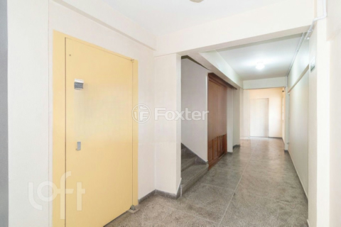 Image 31 - 879367