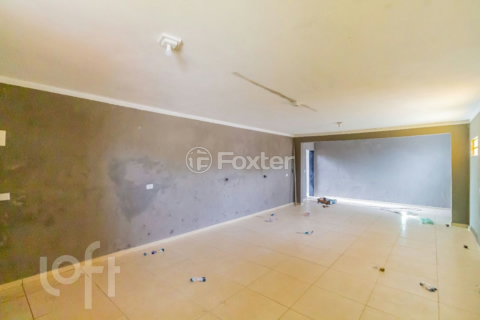 Image 35 - 879515