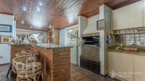 Image 22 - 879684
