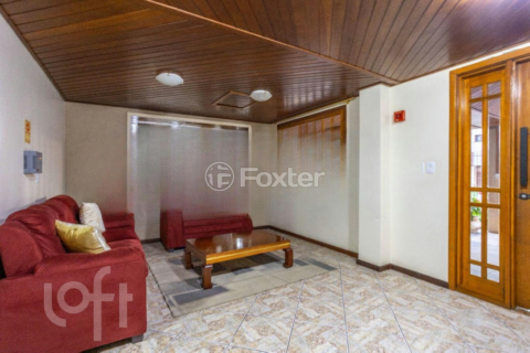 Image 36 - 879726