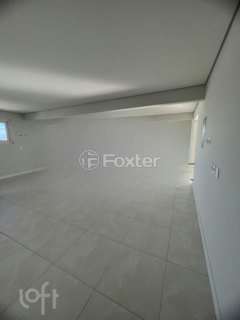 Image 34 - 879920