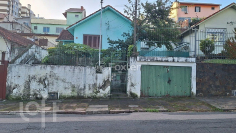 Image 29 - 880421