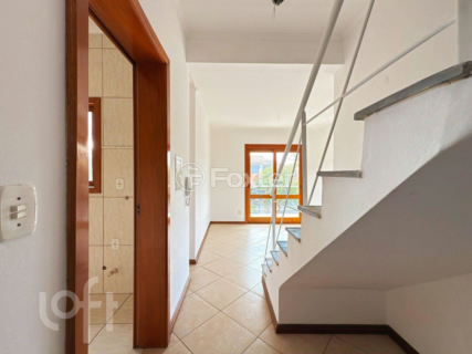 Image 25 - 880427