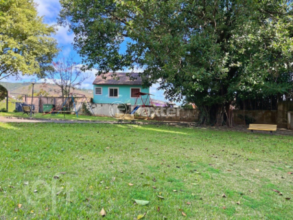 Image 31 - 880814