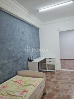 Image 34 - 881339