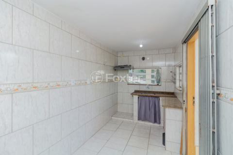 Image 33 - 881770