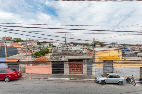 Image 32 - 881793