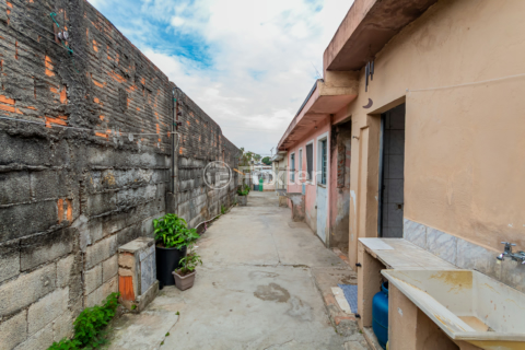 Image 24 - 881793