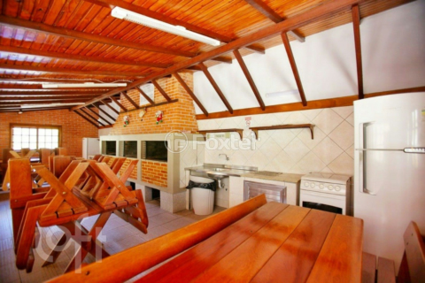 Image 31 - 882025
