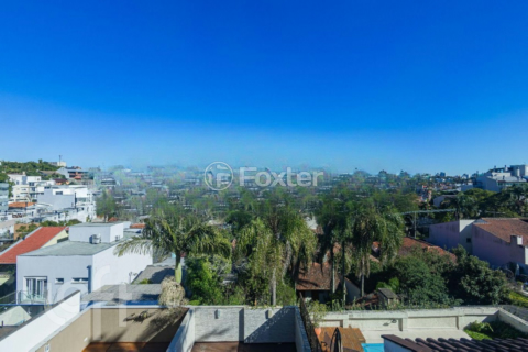 Image 37 - 882159