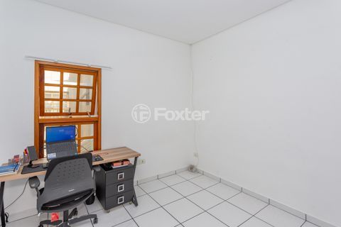 Image 34 - 882367