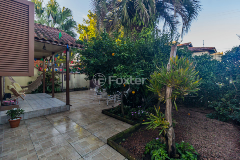 Image 47 - 882453