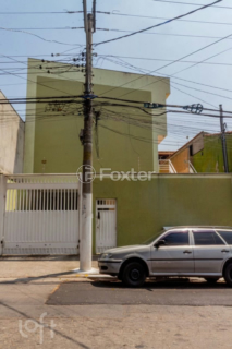 Image 29 - 883018
