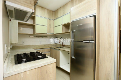 Image 5 - 883029
