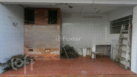 Image 38 - 883140