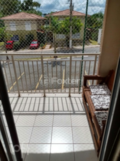 Image 32 - 883452
