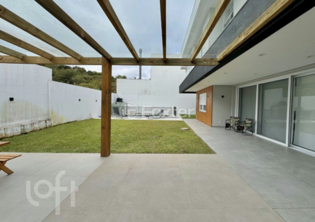 Image 20 - 883587