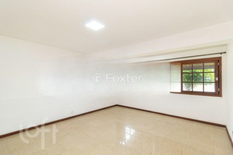 Image 39 - 883730