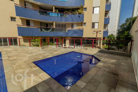 Image 94 - 884063