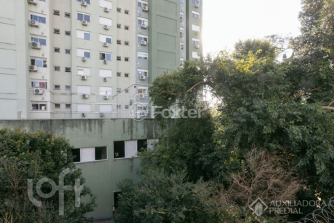 Image 32 - 884173