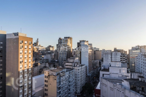 Image 25 - 884273